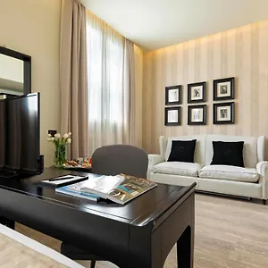 https://profumo-maison-dhotes.it-romehotels.com