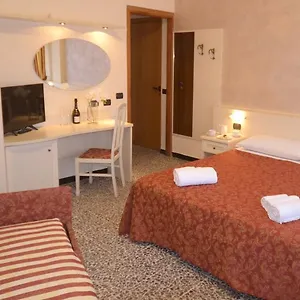 *** Hotel Gold Italie
